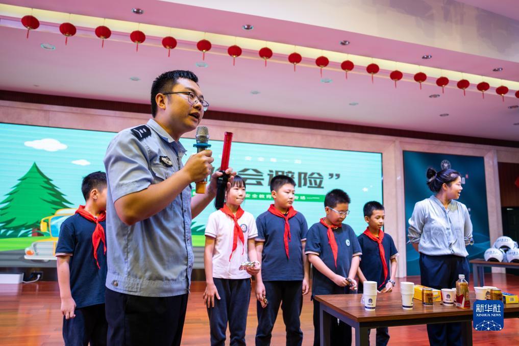 6878游戏中心